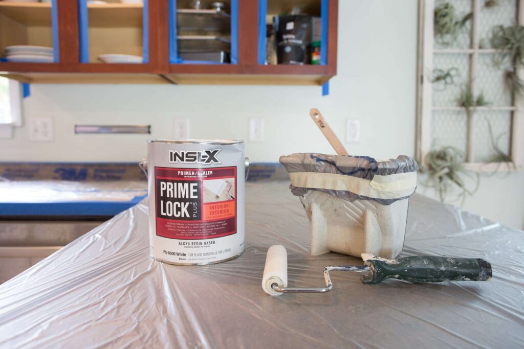 Best Way to Choose the Primer for Painting Cabinets